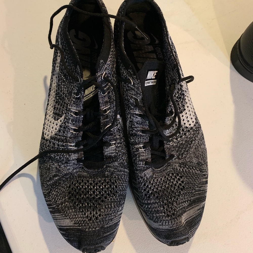 Nike flyKnit Racer
